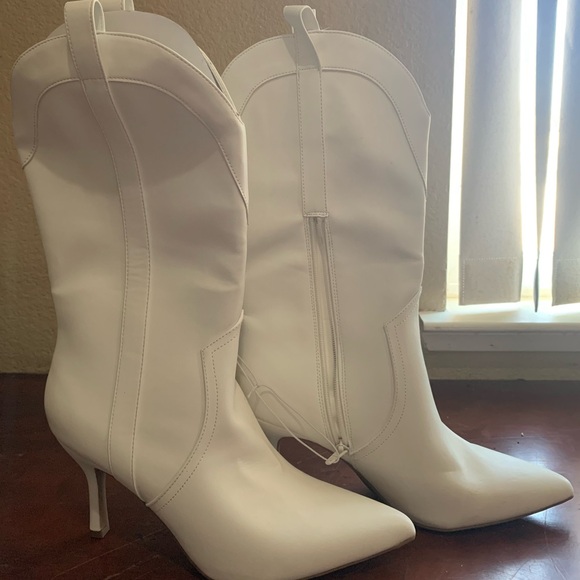 Wild Fable Diva Sleek White Heeled Boots New With Tags - Picture 2 of 7